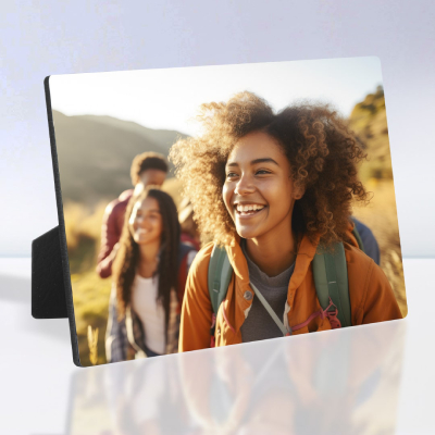 Perfect for any room, it's an exquisite way to keep your memories close.